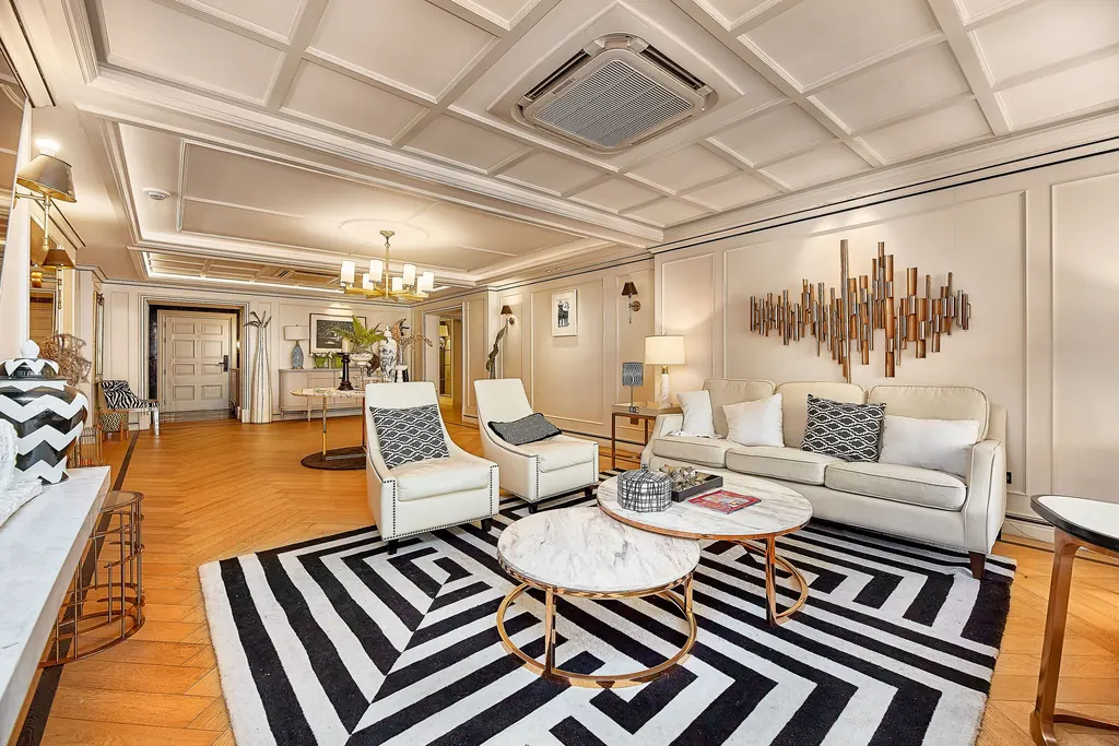 Photo 4 of listing DA-997362: 3-bedroom condo (308 sq.m.) at Mahogany Tower Condominium