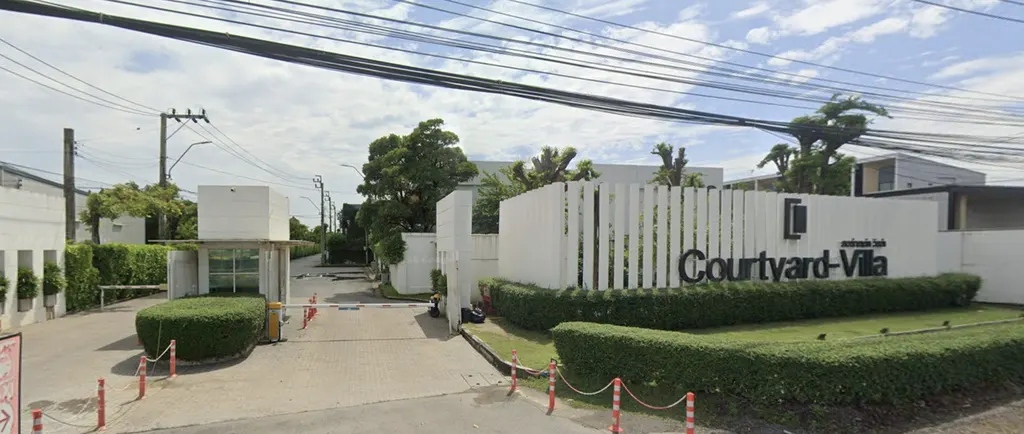 Photo from a listing at Courtyard Villa Rama 9 - Wongwaen
