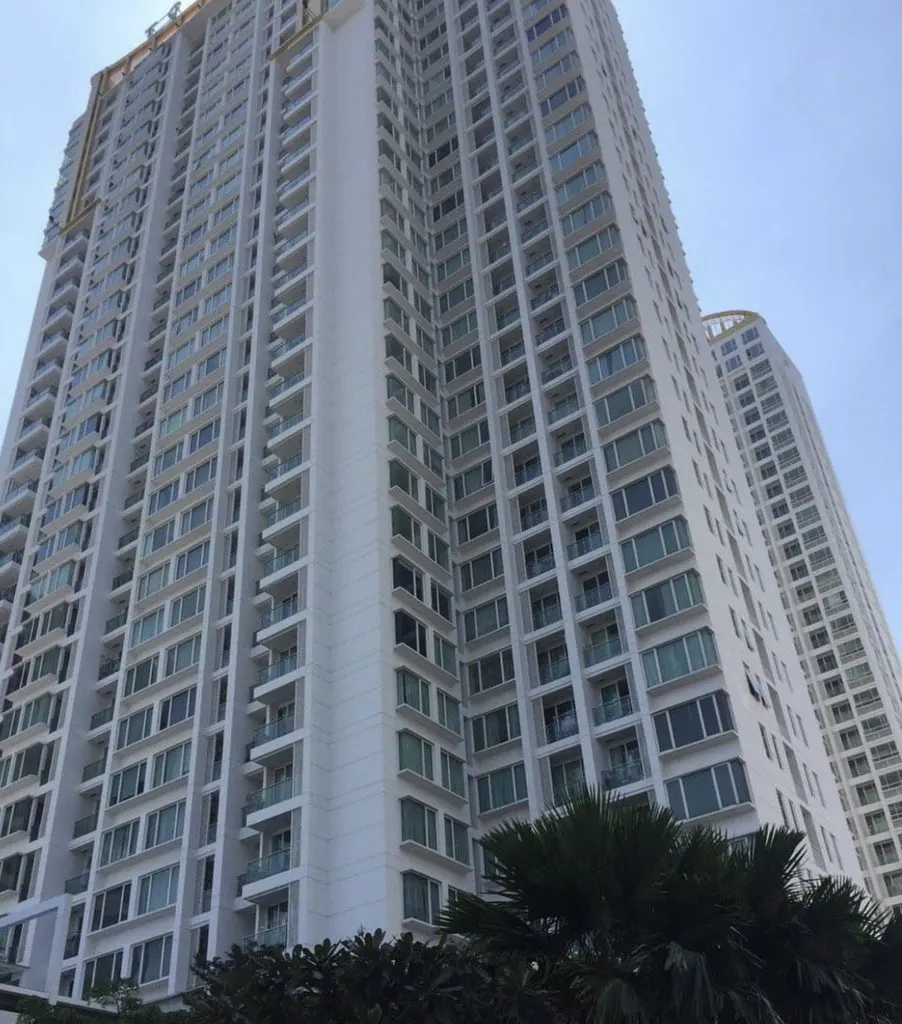 Photo from a listing at T.c. Green Rama 9