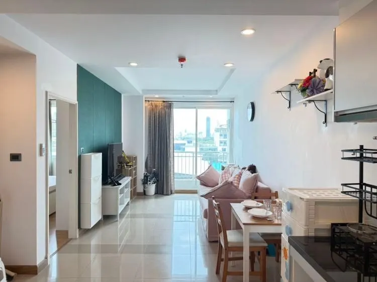 Photo from a listing at Supalai Wellington