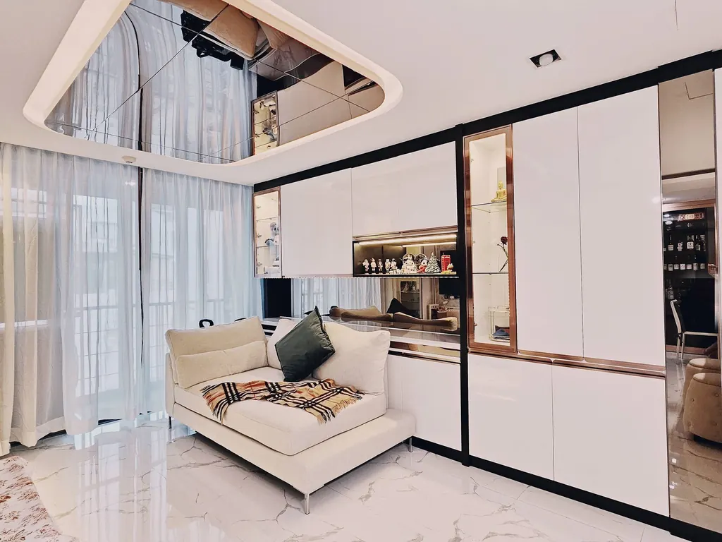 Photo from a listing at Klass Silom