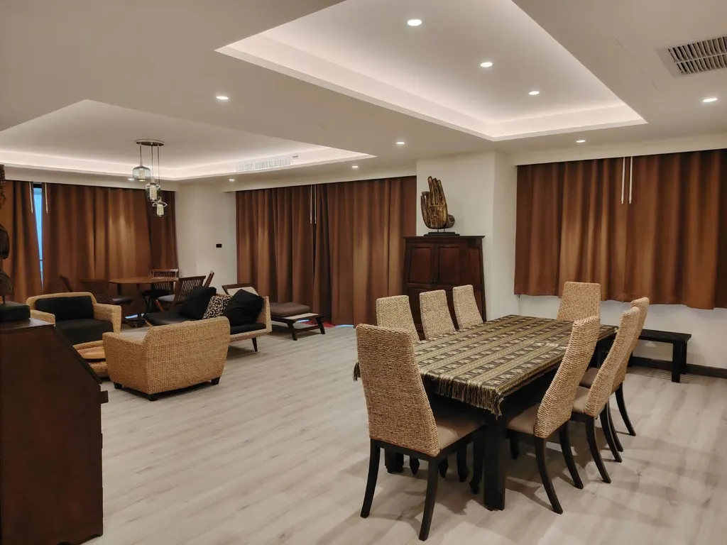 Foto aus einem echten Inserat des PM Riverside Condominium in Yan Nawa