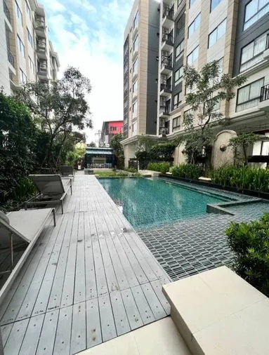 The The Nest Sukhumvit 22 building