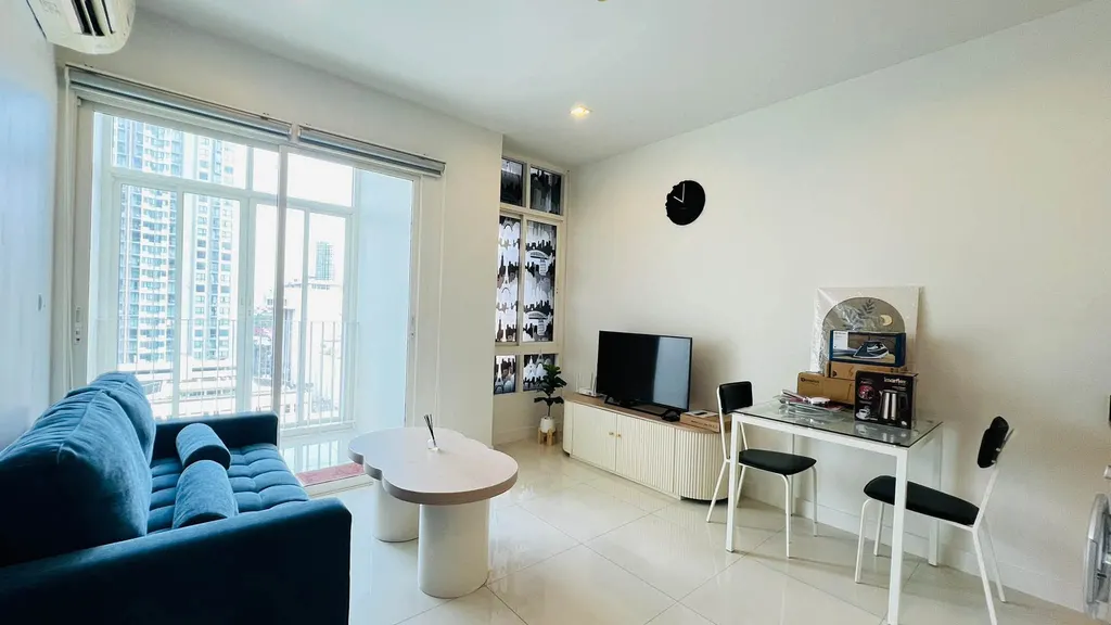 Photo from a listing at Ideo Verve Sukhumvit