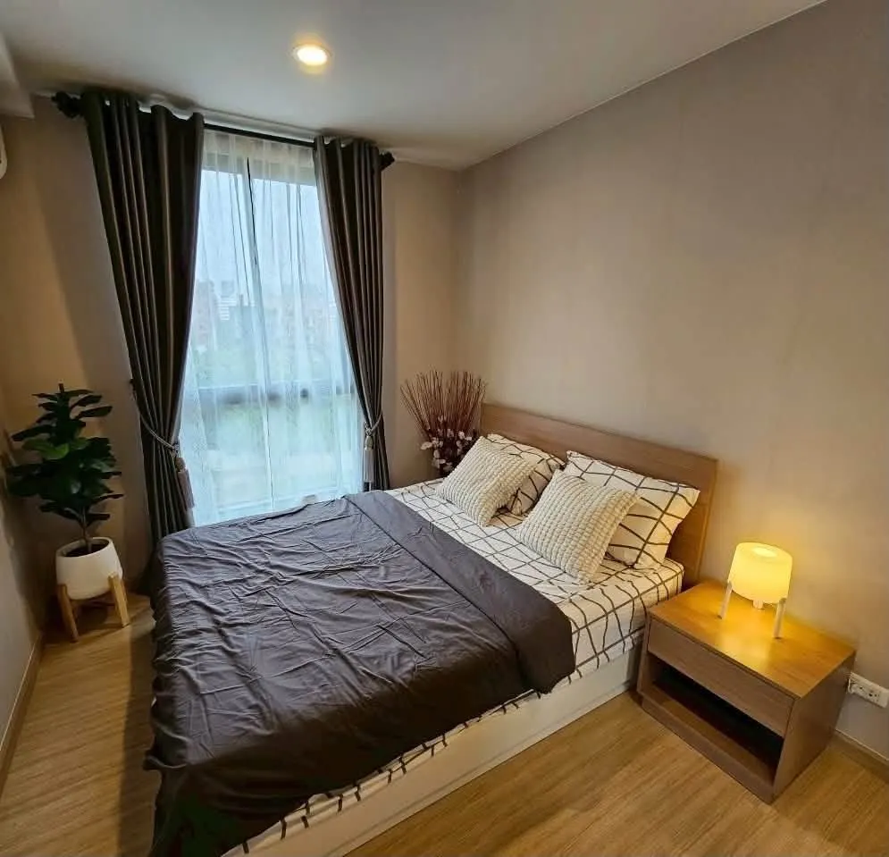 Photo from a listing at The Tree On Nut Station