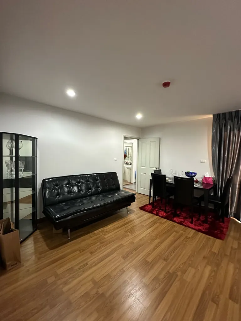The Regent Home Sukhumvit 81 building