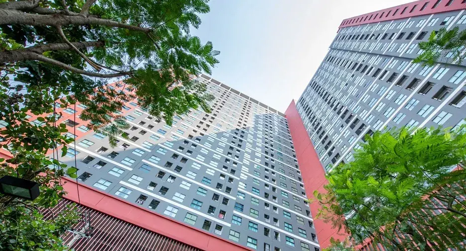 The The Privacy Rama 9 building