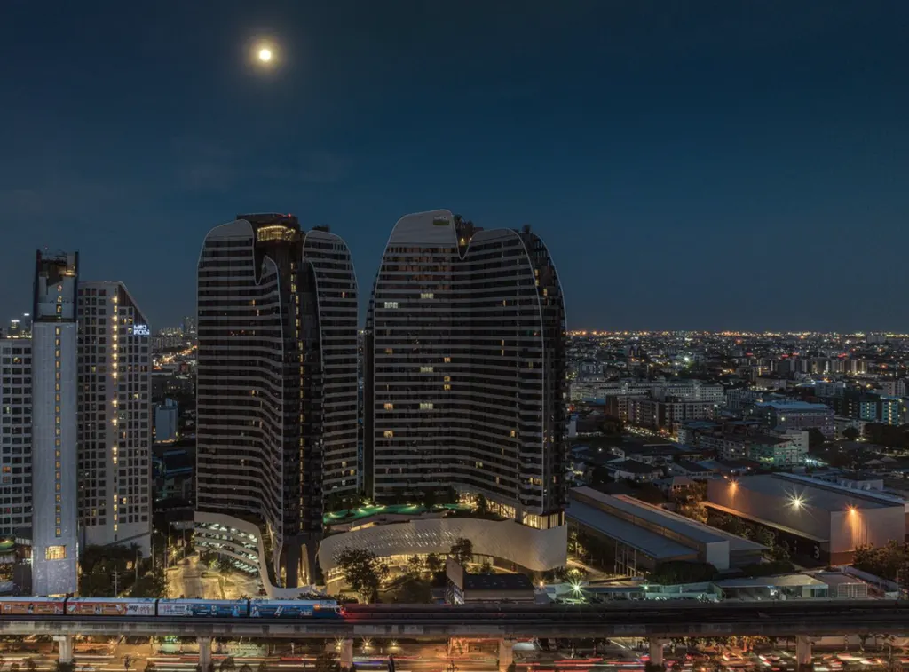 Photo from a listing at Ideo Mobi Sukhumvit Eastpoint