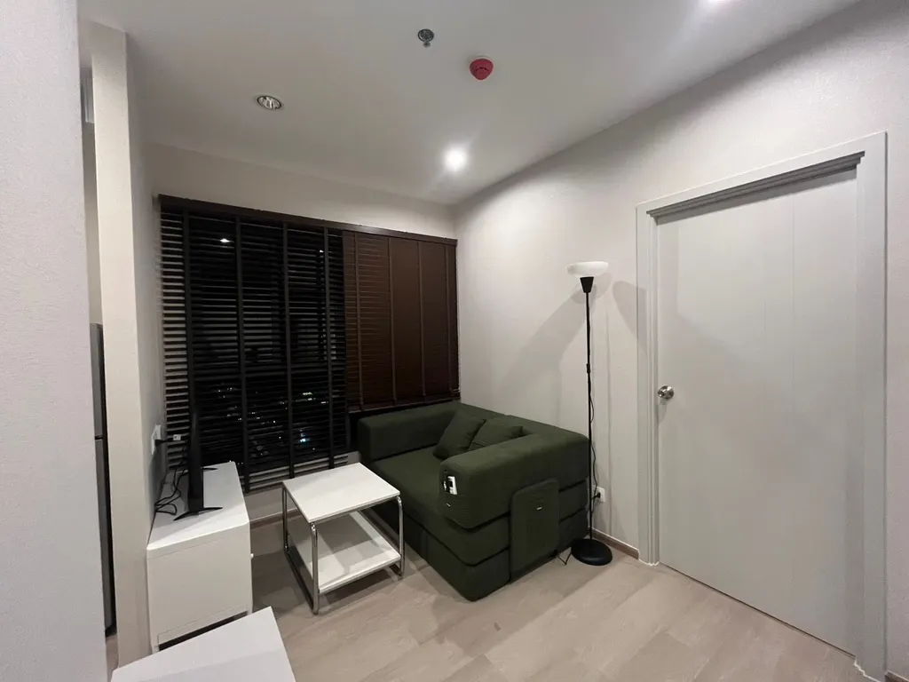 Photo from a listing at The Tree Hua Mak
