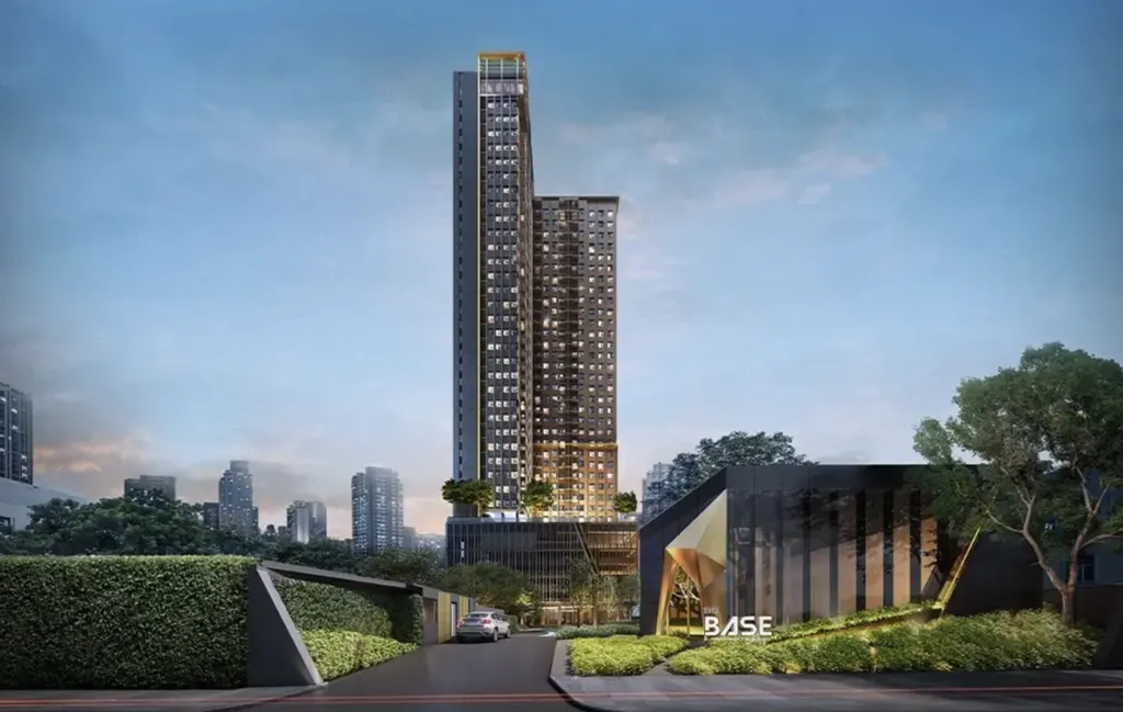Photo from a listing at THE BASE Phetchaburi-Thonglor