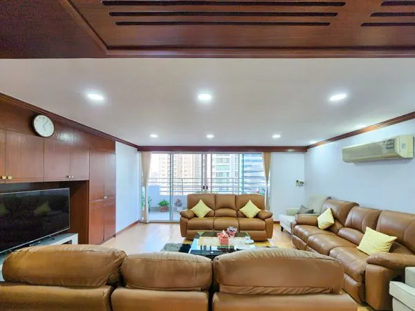 Photo from a listing at Wattana Heights